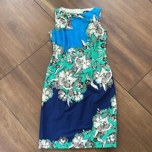 David Meister sleeveless floral black white blue green dress, size 2